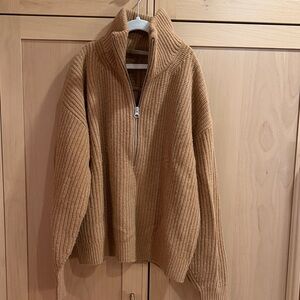 Everlane Women's Tan Sweater